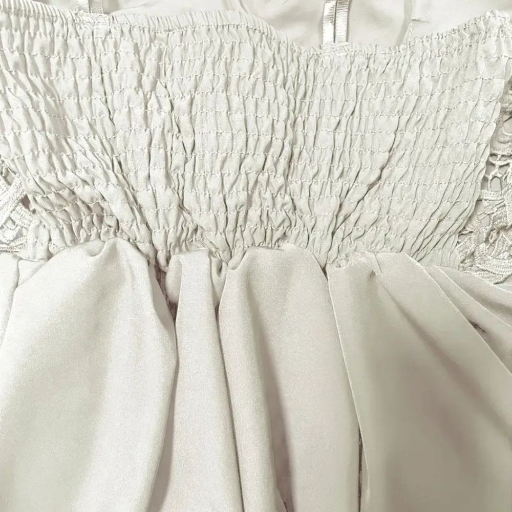 NIP Sz. XS Tag Says L White Lace Upper Body and Tiered/Layered Lower Body. - Picture 4 of 10